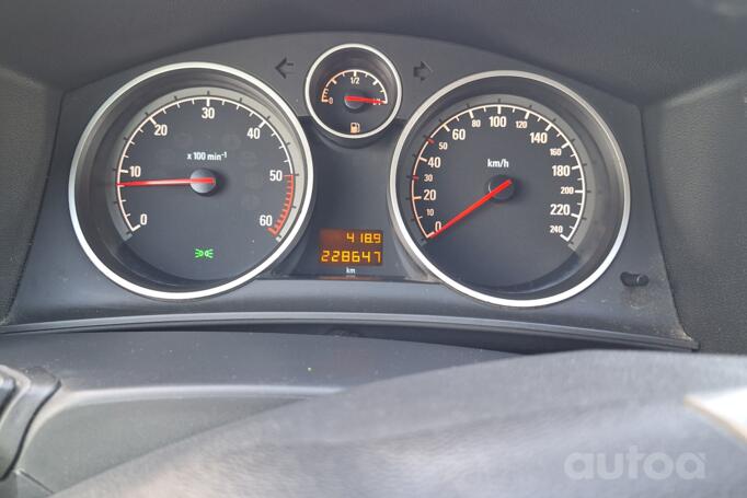 Opel Astra H Hatchback