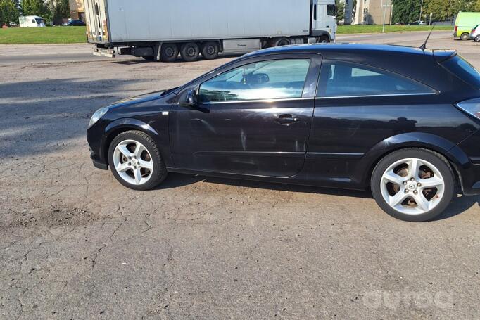 Opel Astra H Hatchback