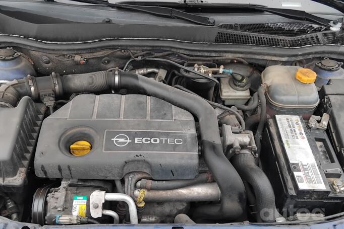 Opel Astra H Hatchback