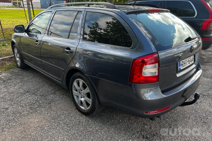 Skoda Octavia 2 generation [restyling] Combi wagon 5-doors