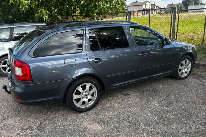 Skoda Octavia 2 generation [restyling] Combi wagon 5-doors