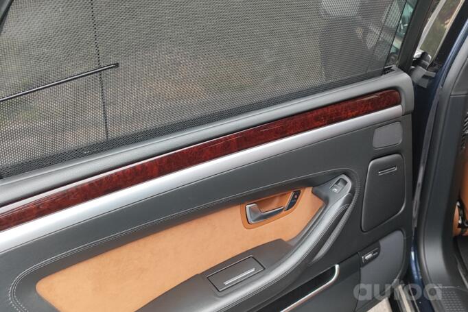 Audi A8 D3/4E [2th restyling] Sedan