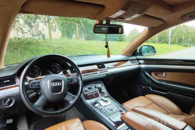 Audi A8 D3/4E [2th restyling] Sedan