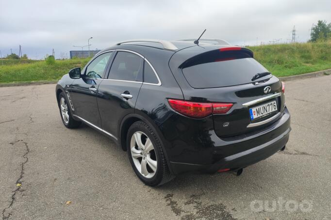 Infiniti FX-Series 2 generation Crossover 5-doors