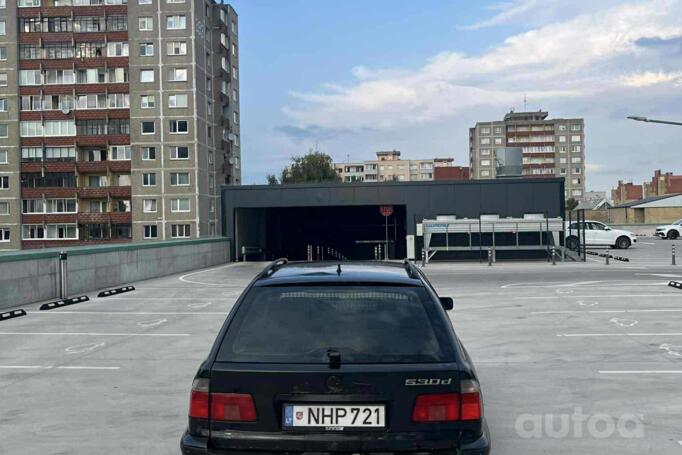 BMW 5 Series E39 Touring wagon
