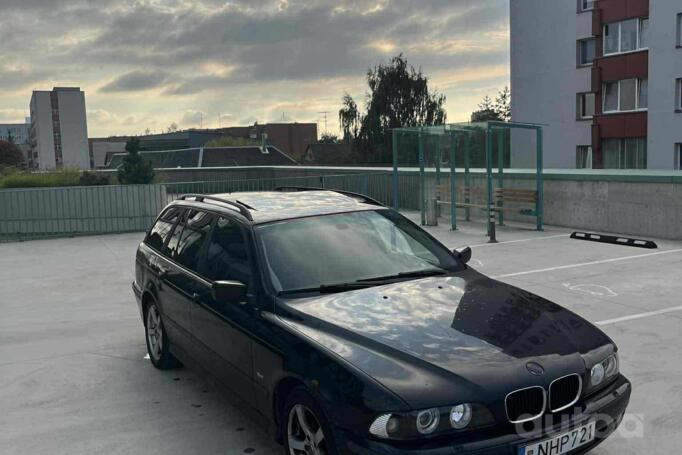 BMW 5 Series E39 Touring wagon