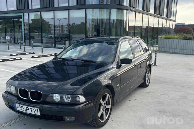 BMW 5 Series E39 Touring wagon