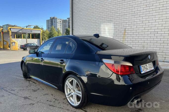 BMW 5 Series E60/E61 Sedan