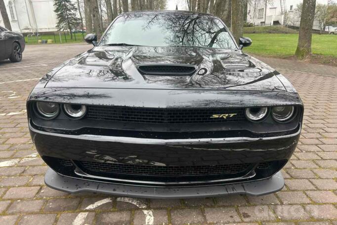 Dodge Challenger 3 generation [2th restyling] Coupe
