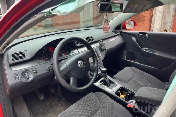 Volkswagen Passat B6 wagon 5-doors