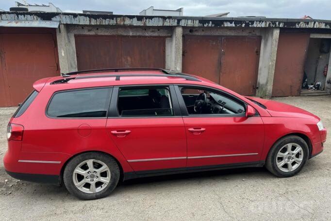 Volkswagen Passat B6 wagon 5-doors
