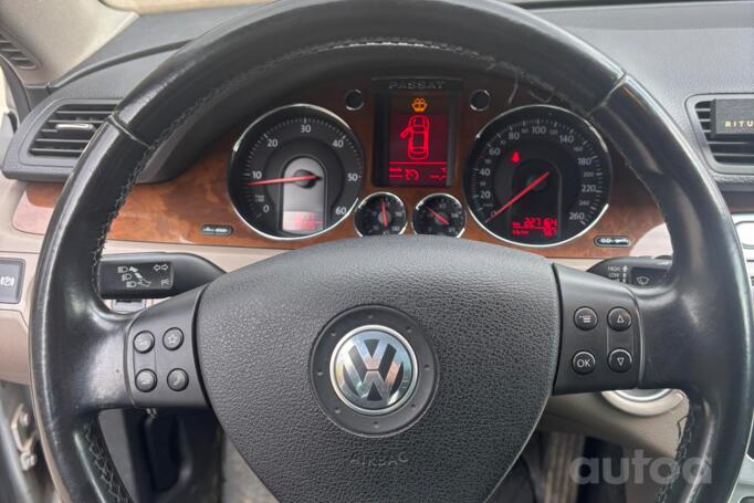 Volkswagen Passat B6 wagon 5-doors