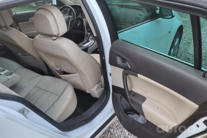 Opel Insignia A Sports Tourer wagon 5-doors