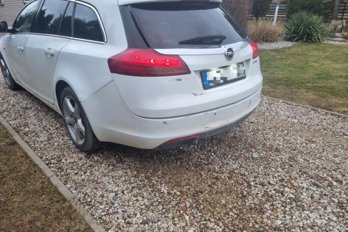 Opel Insignia A Sports Tourer wagon 5-doors