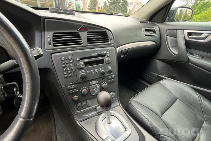 Volvo S60 1 generation Sedan