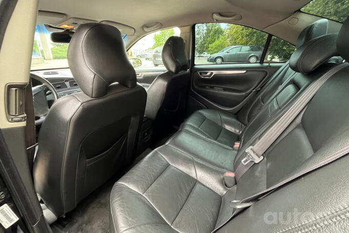 Volvo S60 1 generation Sedan