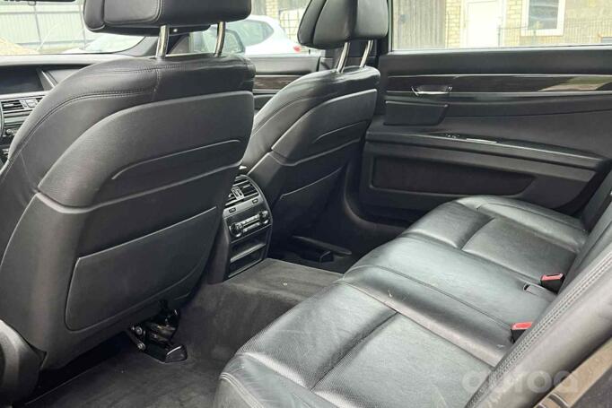 BMW 7 Series F01/F02 [restyling] Sedan