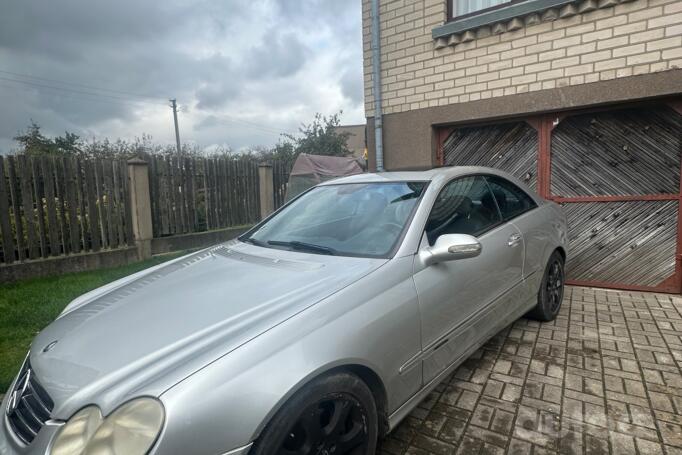 Mercedes-Benz CLK-Class C209 Coupe-Hardtop