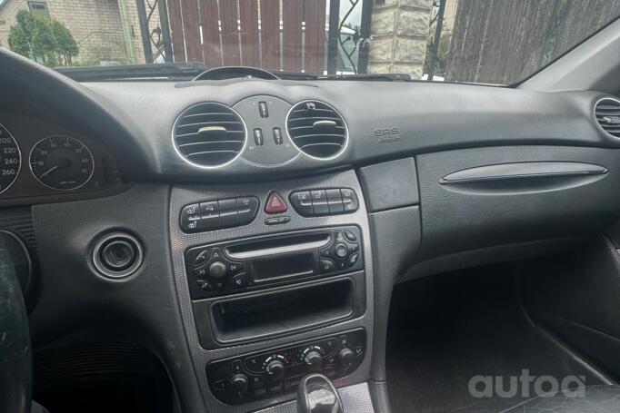 Mercedes-Benz CLK-Class C209 Coupe-Hardtop