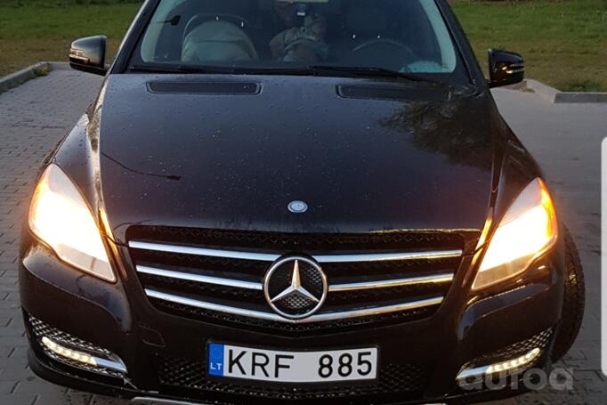 Mercedes-Benz R-Class W251 [restyling] Minivan