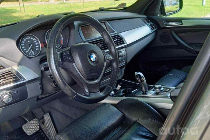 BMW X5 E70 Crossover
