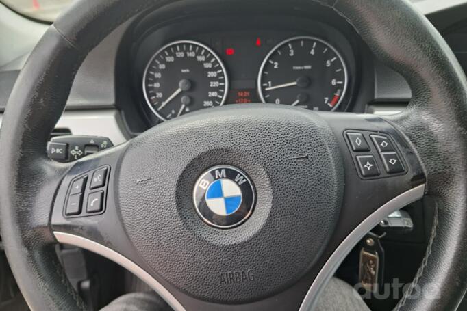 BMW 3 Series E90/E91/E92/E93 Sedan