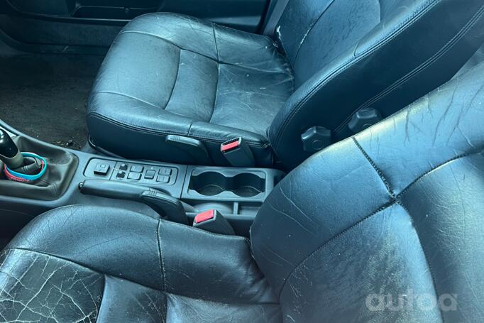 Volvo V40 1 generation wagon