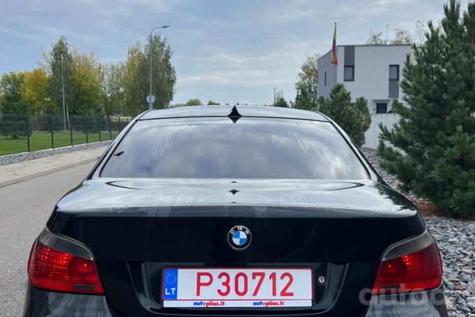 BMW 5 Series E60/E61 Sedan