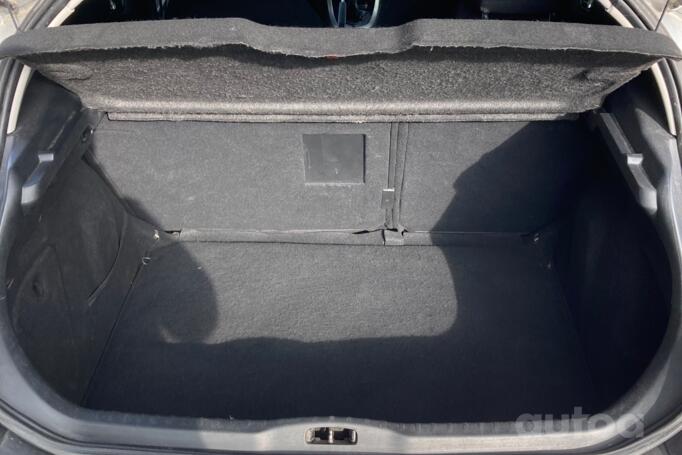 Peugeot 308 T7 [restyling] Hatchback