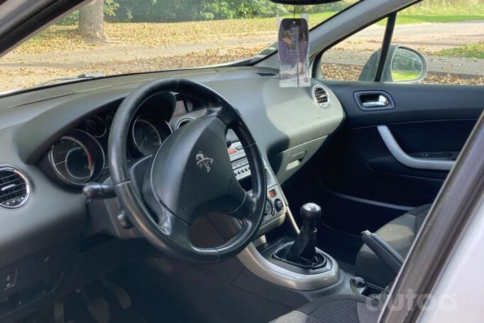 Peugeot 308 T7 [restyling] Hatchback