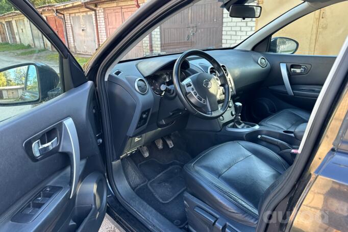 Nissan Qashqai 1 generation Crossover 5-doors
