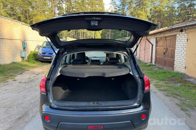 Nissan Qashqai 1 generation Crossover 5-doors
