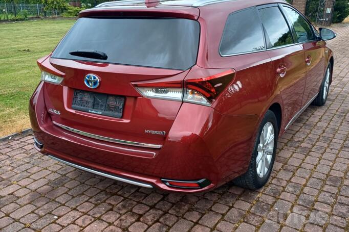 Toyota Auris 2 generation [restyling]