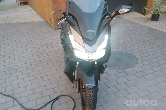 Honda Forza