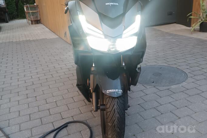 Honda Forza