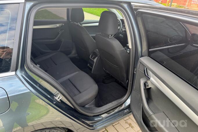 Skoda Octavia 3 generation [restyling] Combi wagon 5-doors