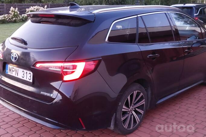 Toyota Corolla E210 wagon