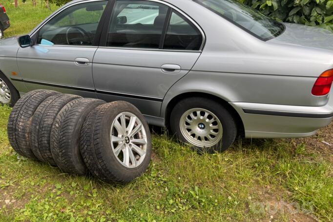 BMW 5 Series E39 Sedan 4-doors