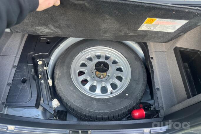 BMW 5 Series E39 Sedan 4-doors