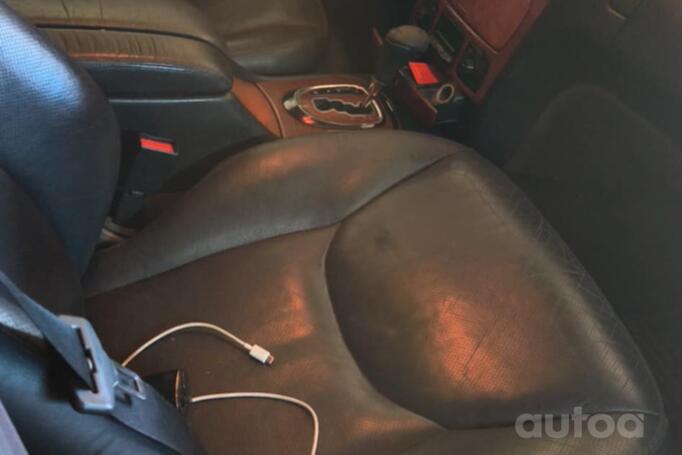 Mercedes-Benz S-Class W220 Sedan