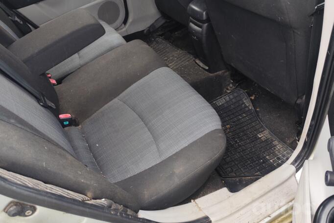 Kia Cee'd 1 generation Hatchback 5-doors