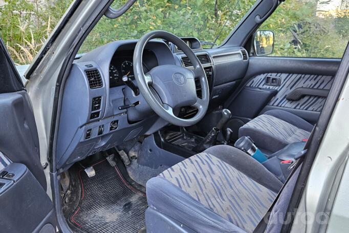 Toyota Land Cruiser Prado J90 SUV 3-doors