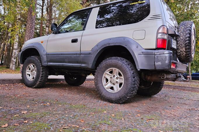 Toyota Land Cruiser Prado J90 SUV 3-doors