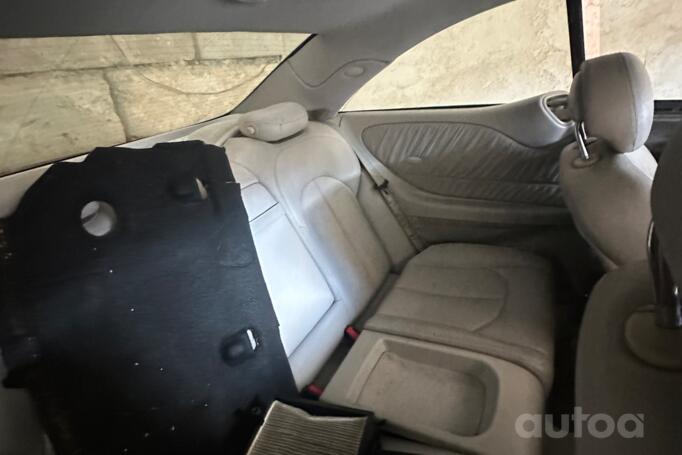 Mercedes-Benz CLK-Class C209 Coupe-Hardtop