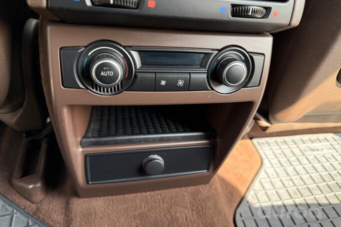 BMW X5 E70 Crossover