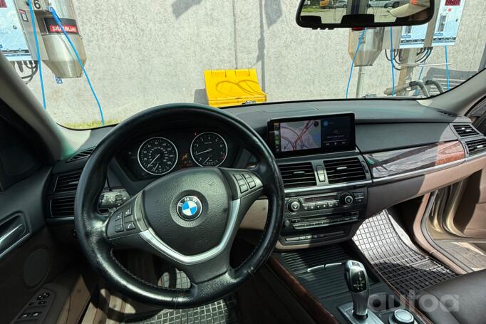BMW X5 E70 Crossover