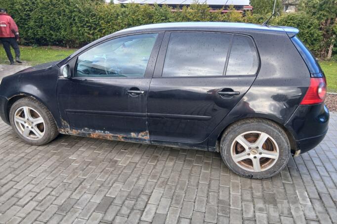 Volkswagen Golf 5 generation Hatchback 5-doors