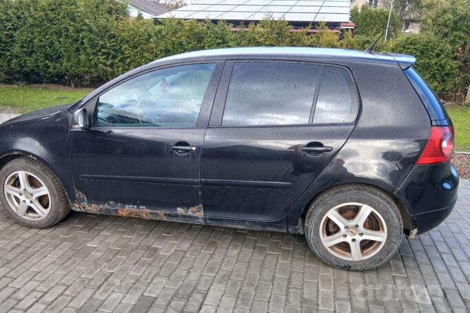 Volkswagen Golf 5 generation Hatchback 5-doors