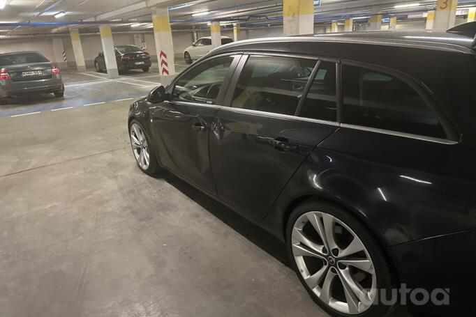 Opel Insignia A [restyling] Sports Tourer wagon 5-doors