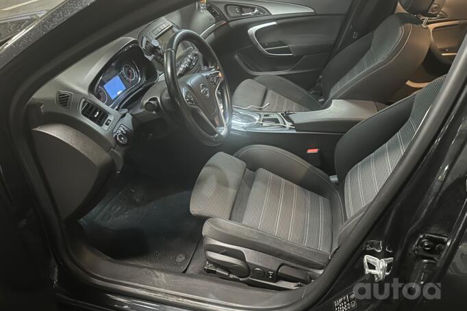 Opel Insignia A [restyling] Sports Tourer wagon 5-doors